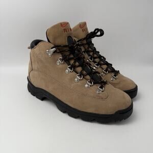 Vintage Nike ACG Leather Hiking Boots Nubuck Leather Retro 90's Rare Women’s 6.5